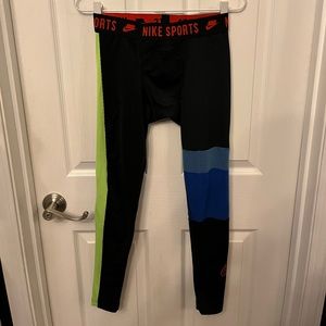 Nike Sport Clash Running Tights
